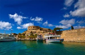 barco Spinalonga