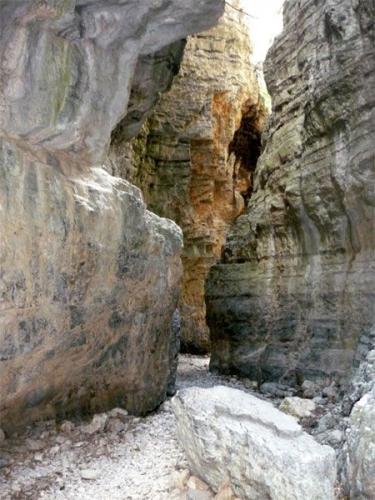 garganta de imbros paredes